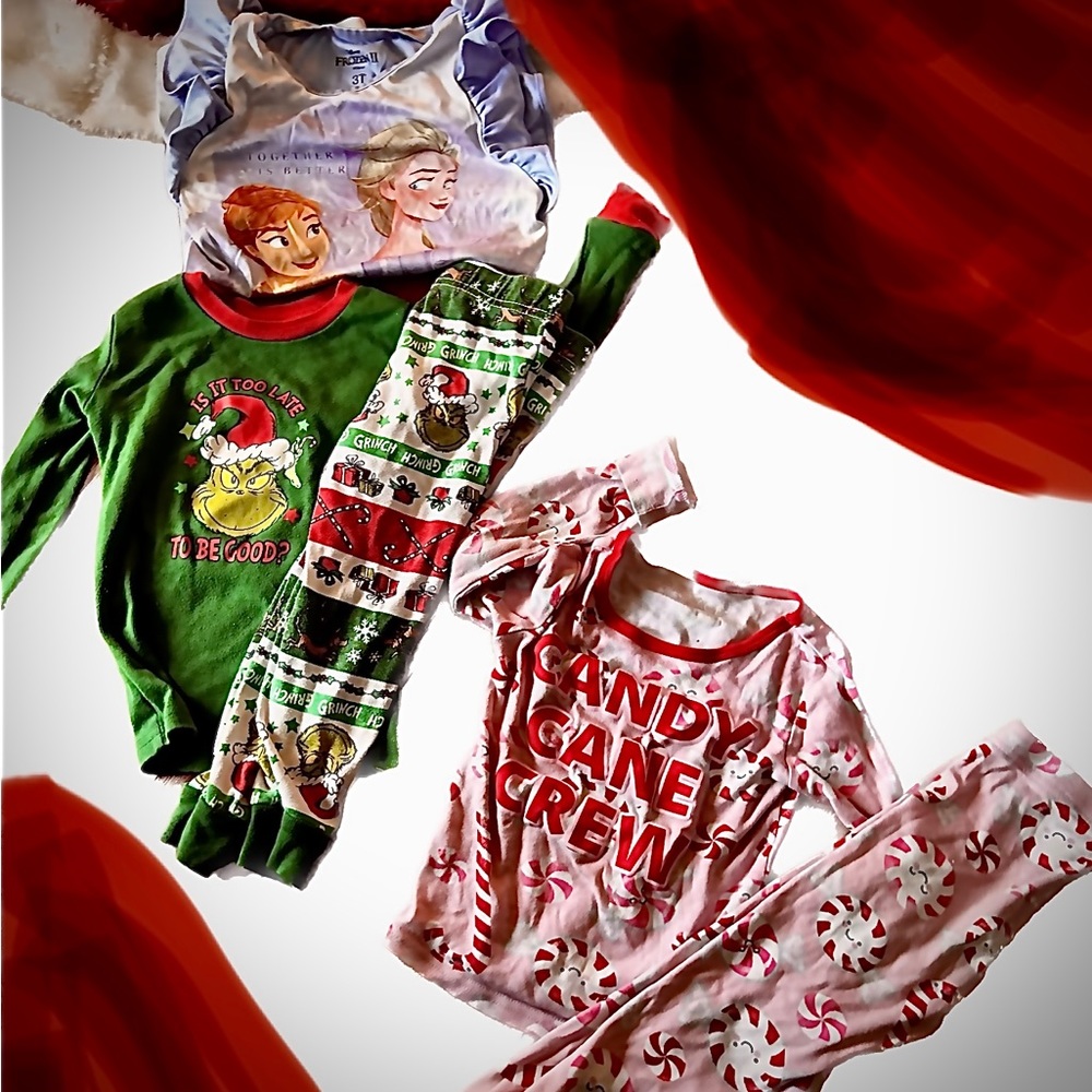 Set of 3 Christmas Pajamas size 3t. Grinch, Frozen, Candy Cane